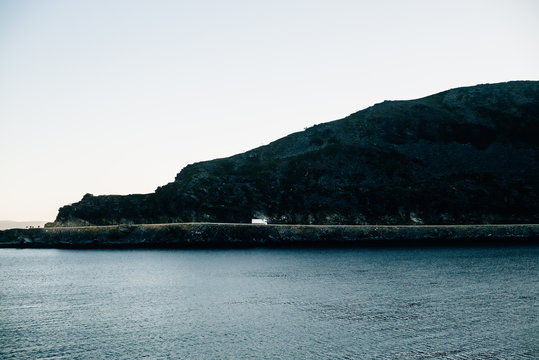 Lastkraftwagen auf einer Strasse in Finnmark, Norwegen
