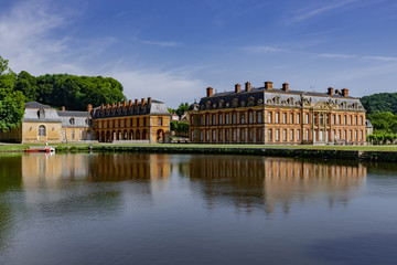 Dampierre en yvelines castle