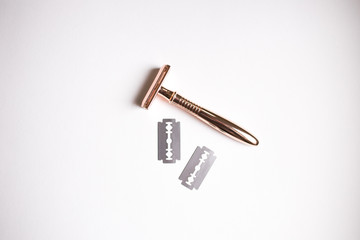 woman rose gold safety razor