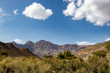 Fototapeta premium Mountain view in the valley on the way to Jabal Shams near Nizwa in Oman