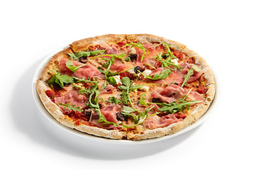 Pizza with parma ham and artichoke