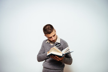 Obraz premium The man with a book