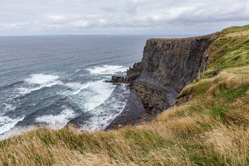 Cliffs of Moher an der irischen S&uuml;dwestk&uuml;ste - Country Clare, Irland
