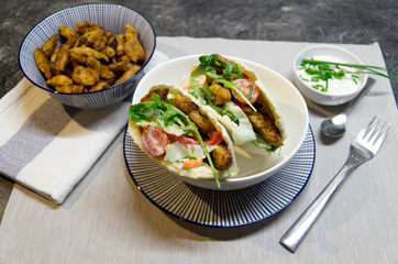Pitta Bread with Salad & Soy meat, Ready to Eat