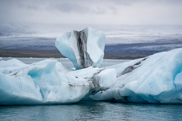 Icebergs in Jökulsárlón, the glacial lake in southeast Iceland, on the edge of Vatnajökull National Park