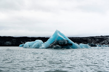 Icebergs in Jökulsárlón, the glacial lake in southeast Iceland, on the edge of Vatnajökull National Park