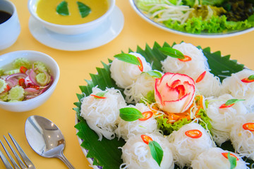 Rice noodle with souce