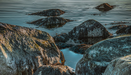 Skaliste wybrzeże w Parku narodowym Ytre Hvaler w Norwegii © Dreamnordno