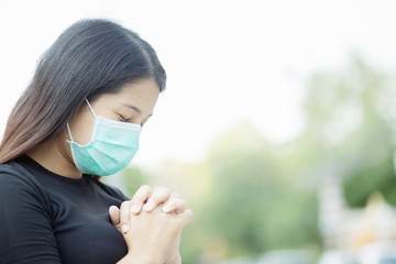She asks God to get rid of the Covid virus. 19