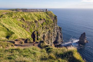 Viewpoint to the Cliffs of Moher