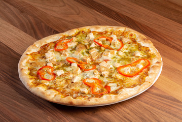 details of tasty fresh italian chicken pizza