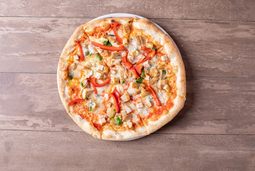 details of tasty chicken mushrooms italian pizza