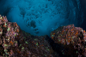 Mare in tempesta sott'acqua
