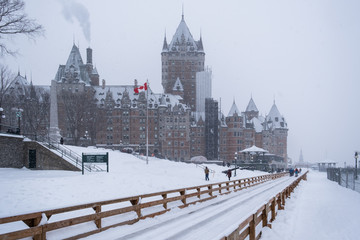 Fototapeta premium Frontenac castle in Quebec city at winter time.