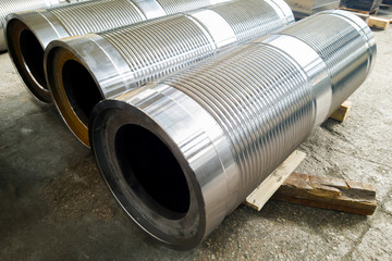 Drum for winding the rope on the mechanism of the crane, after manufacturing.