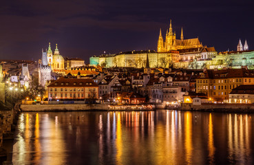 Naklejka na ściany i meble Prague night cityscape