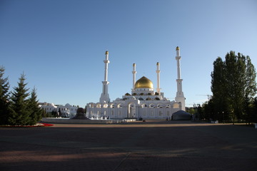 Fototapeta na wymiar Astana, Kazakhstan. View of the mosque