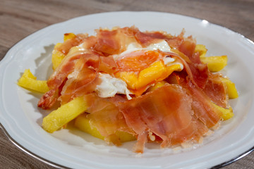 pasta with tomato sauce