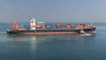 Container vessel