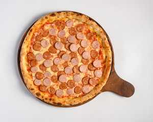 High definition Cheese Pizza with spinach