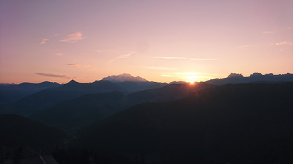 Lever de soleil sur le Mont Blanc