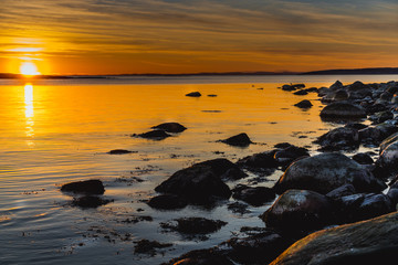 Fototapeta na wymiar Zachód słońca w Parku Narodowym Ytre Hvaler w Norwegii