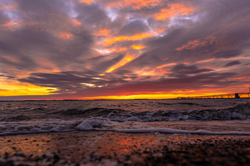 Fototapeta na wymiar Sunrise at Sandy Point Park Annapolis Maryland 