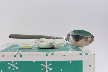 spoon © JONHATANEMILIO