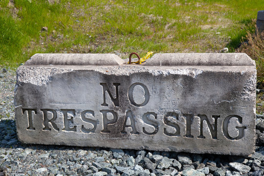 No Tresspassing