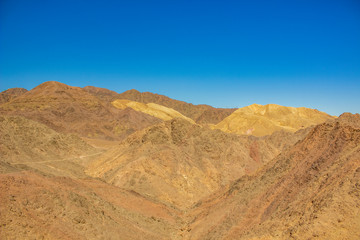 Obraz premium soft focus aerial desert landscape photography wilderness dangerous sands rocks waste land scenic