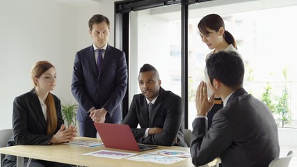 グローバル　ミーティング