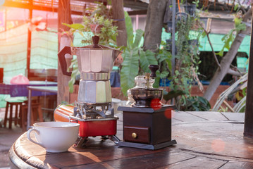 Coffee brewing tools