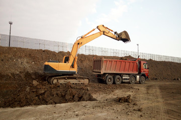 Fototapeta na wymiar excavator on construction site