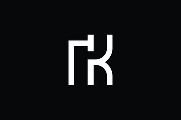 Fototapeta premium Minimalistyczne eleganckie logo z monogramem. Znakomite profesjonalne, modne, niesamowite, artystyczne logo alfabetu oparte na inicjałach RK KR. Logo Premium Business Biały kolor na czarnym tle