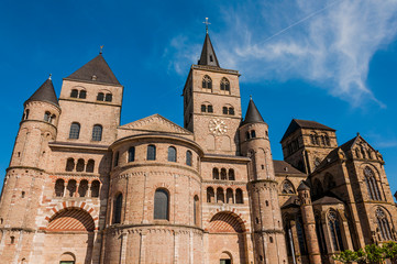 Trier, Dom, St. Peter, Liebfrauenkirche, Kirche, Altstadt, Stadt, Altstadthäuser, Mosel, Fluss,...