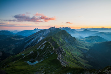 Mont Charvin au lever de soleil