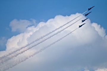上昇　飛行機