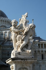 Obraz premium statue, city, sky, symbol, urban, white, square, italy, attraction, view, background, park, marble, historical building, outdoors, tour tourism, figure, day, bronze, street, cityscape, vacation, europ