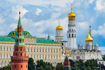 Fototapeta na wymiar Moscow. Russia. Grand Kremlin Palace. Ivan the Great Bell Tower on a summer day. Attractions of Russia. Panorama of Moscow. The capital of Russia on a summer day. Orthodox churches in the Kremlin.