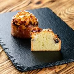 cupcake with pear and cinnamon