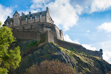 Naklejka premium Edinburgh castle in Scotland