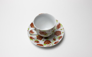 Obraz na płótnie Canvas beautiful tea set on a white background