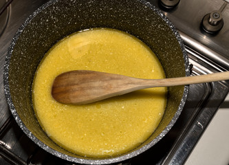 Homemade apple pie preparation 3