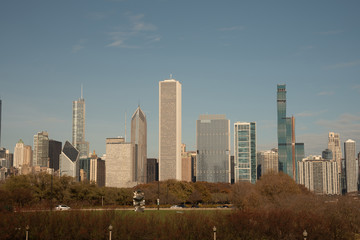 Obraz premium Views of downtown Chicago from Grant park