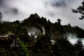 Rheinfall mit Burg