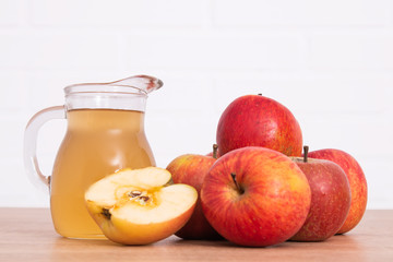natural apple cider vinegar, ingredient and cooking seasonings
