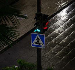 semáforo libre, stop .