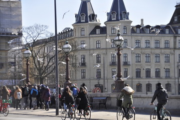 Dronning Louises Bro m&aring;ger