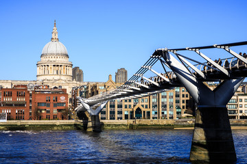 Fototapeta na wymiar Millennium Bridge and St Paul's Cathedral from the River Thames, on November, 2019