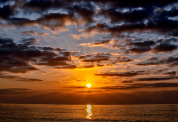 Amanece